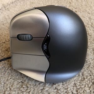 Evoluent Wired Vertical Mouse 4 Left